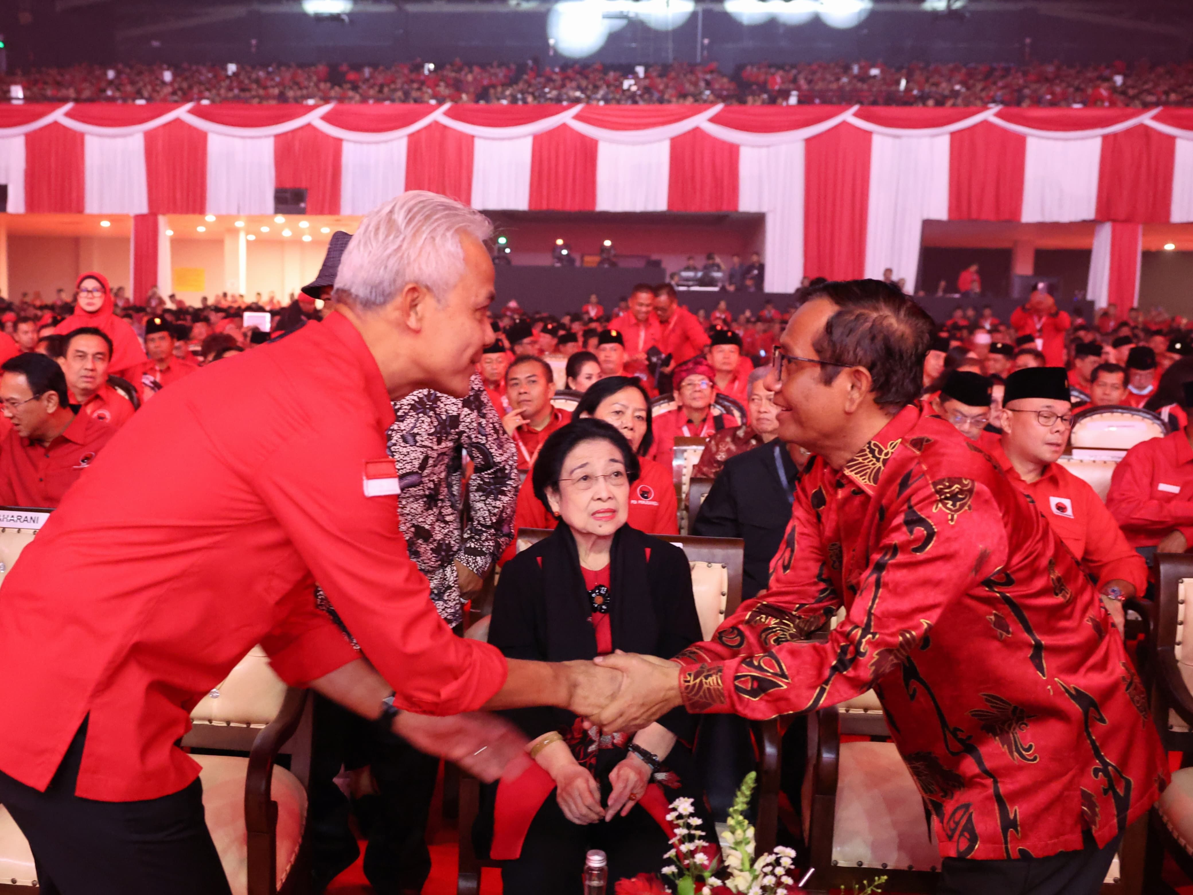 Tanpa Jokowi, Ini Sejumlah Menteri hingga Ketua Umum Partai yang Hadir di Rakernas PDI-P