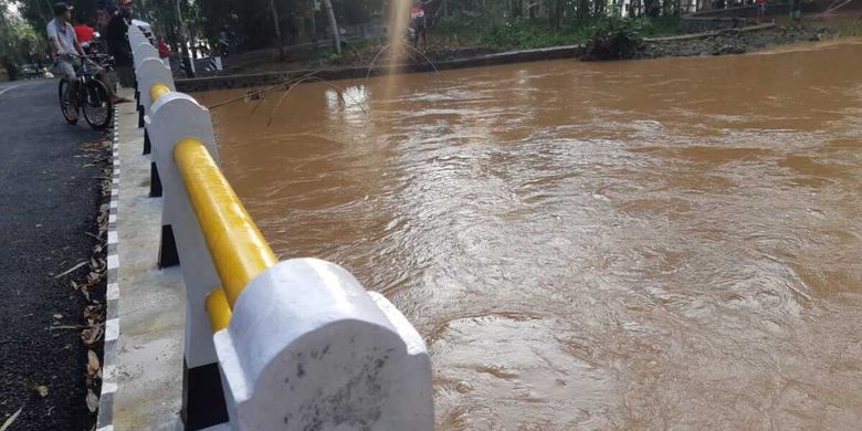 Bpbd Pendangkalan Sungai Citanduy Penyebab Utama Banjir Tahunan Di Tasikmalaya Halaman All Kompas Com Bpbd Pendangkalan Sungai Citanduy Penyebab Utama Banjir Tahunan Di Tasikmalaya Halaman All Kompas Com
