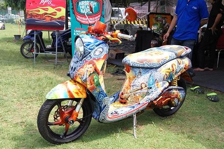 Komunitas Airbrush Indonesia di ajang Tumplek Blek 2016