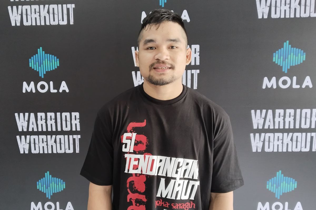 Jeka Saragih selepas memberikan materi latihan di Title Boxing Club, Jakarta, Sabtu (27/7/2024).