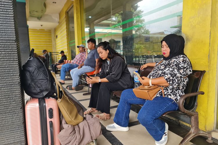 Calon Penumpang Bus ALS Cemas usai Kecelakaan Maut di Sumsel: Ya Berdoa Aja... 