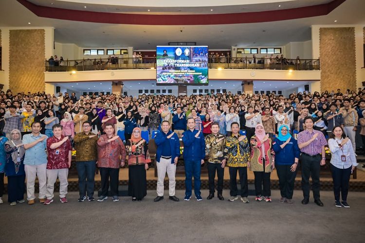 Di Kuliah Umum Undip, Mentrans Ajak Anak Muda Wujudkan Kawasan Transmigrasi sebagai Pusat Pertumbuhan Ekonomi