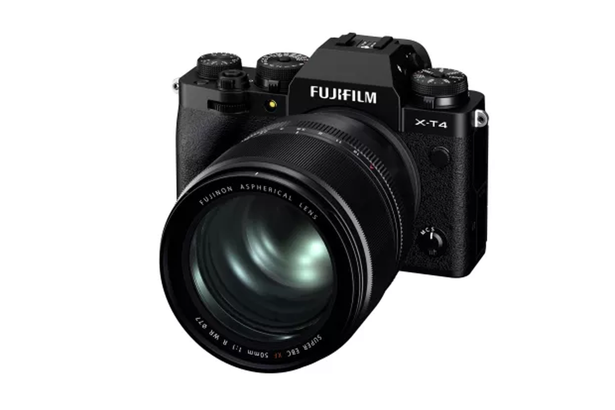 Fujifilm X-T4 dengan lensa XF50mm F1.0 R WR.