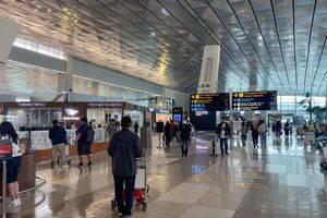 15 Penerbangan Rute Timur Tengah di Bandara Soekarno-Hatta Dibatalkan Imbas Konflik Iran