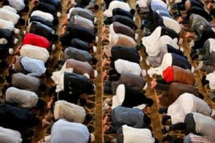 Masjid di kawasan Whitechapel London Timur salah satu yang mengikuti program 