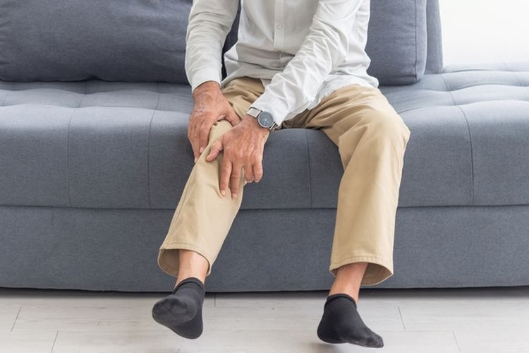 Harapan Baru Pengapuran Lutut Parah Lewat Robotic Knee Surgery