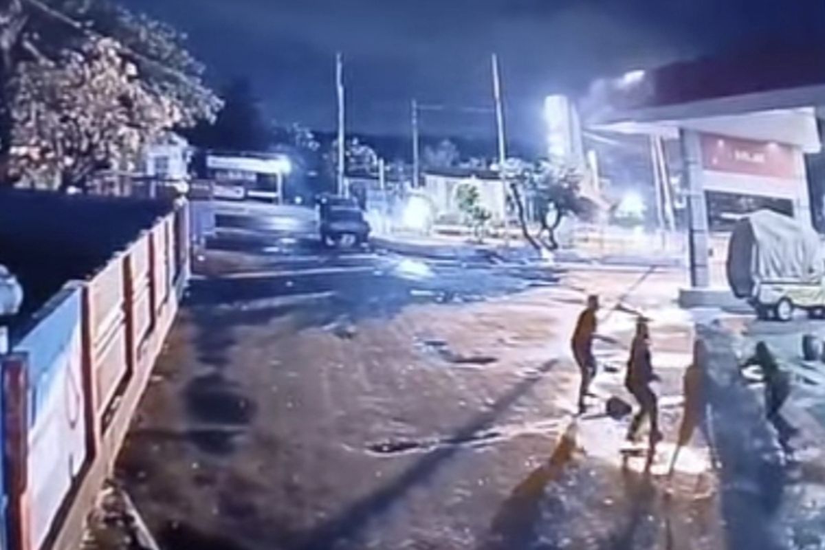 Rekaman cctv SPBU Camplong