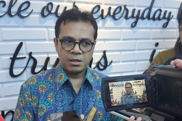 Wakil Menteri Komunikasi dan Informatika Nezar Patria memberikan keterangan pers di Kantor Kemenkominfo, Jakarta, Jumat (22/3/2024).