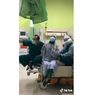 Viral Video Tenaga Medis Parodikan Film Kera Sakti di Sebuah Rumah Sakit