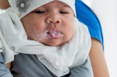 Kenapa Bayi Sering Gumoh? Ketahui 5 Penyebabnya Berikut