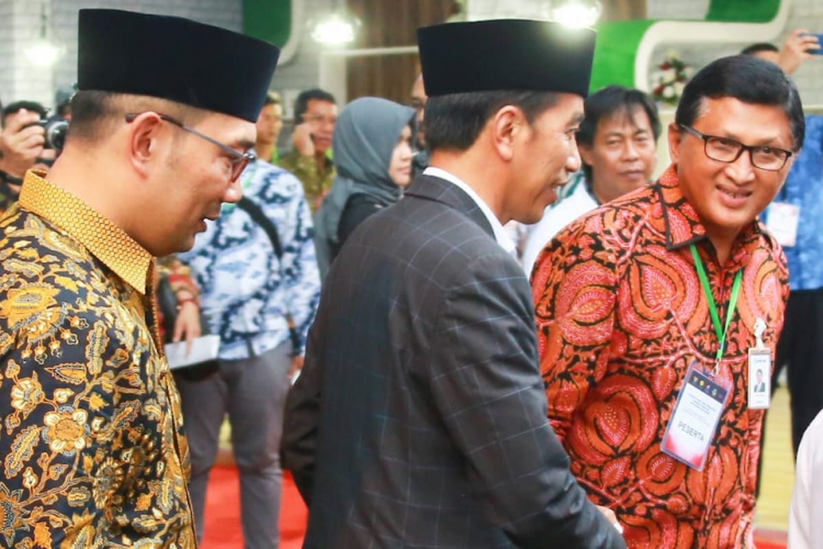 Presiden Joko Widodo menghadiri kegiatan penguatan ketahanan pangan yang diadakan oleh Kementerian Koordinator Bidang Perekonomian di Pondok Pesantren Miftahul Huda, Kabupaten Tasikmalaya, Rabu (27/2/2019).