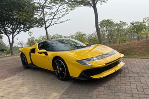Jajal Ferrari 849 Testarossa PHEV: Performa Buas & Karakter Ganda