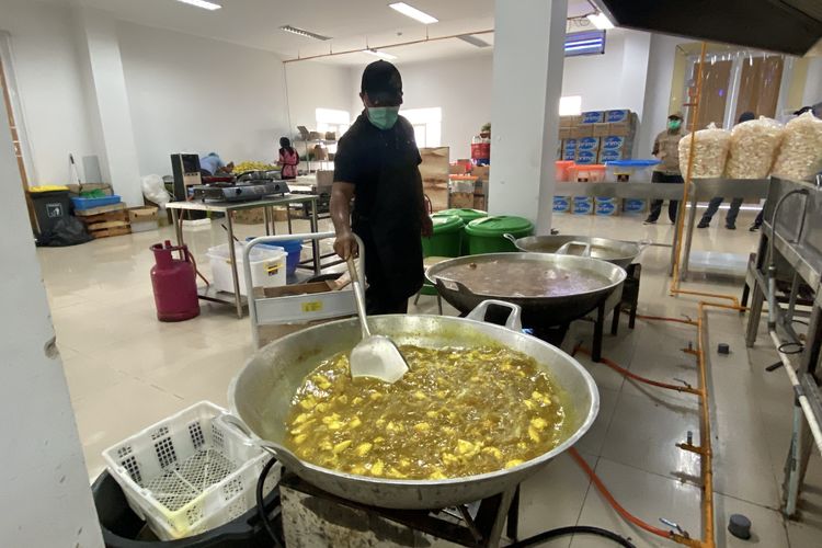 Melihat Dapur Asrama Haji Indramayu: Diawasi Ahli Gizi, Ada Menu Khusus Lansia