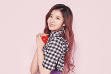 Profil Sana, Member Asing TWICE yang Fasih Berbahasa Korea