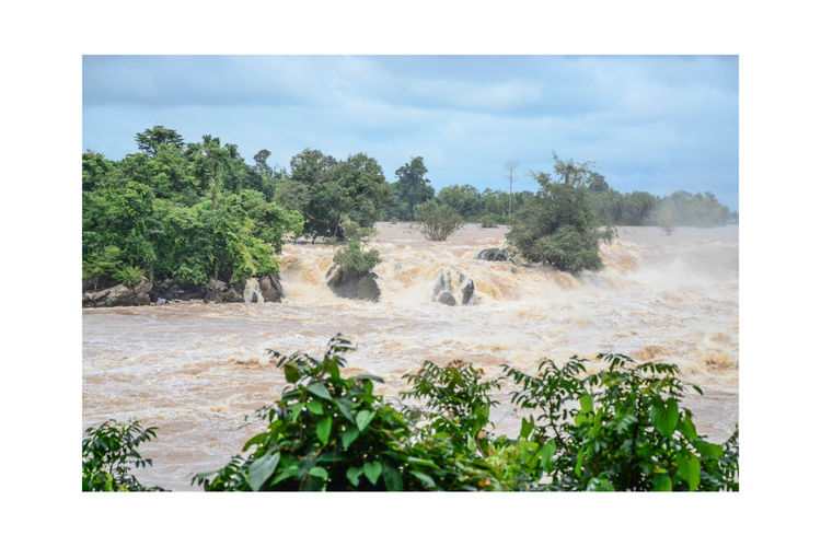 ilustrasi banjir bandang di India pada Kamis (14/8/2025).