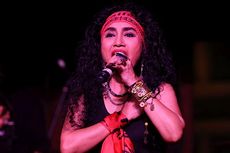 Sylvia Saartje Sumbang Sembilan Album untuk Museum Musik Indonesia