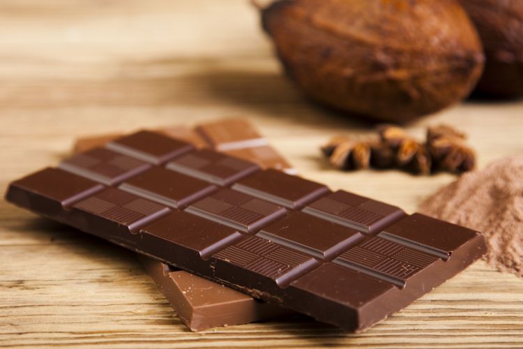 Nikmati 11 Manfaat Cokelat Hitam Bagi Kesehatan Halaman all - Kompas.com