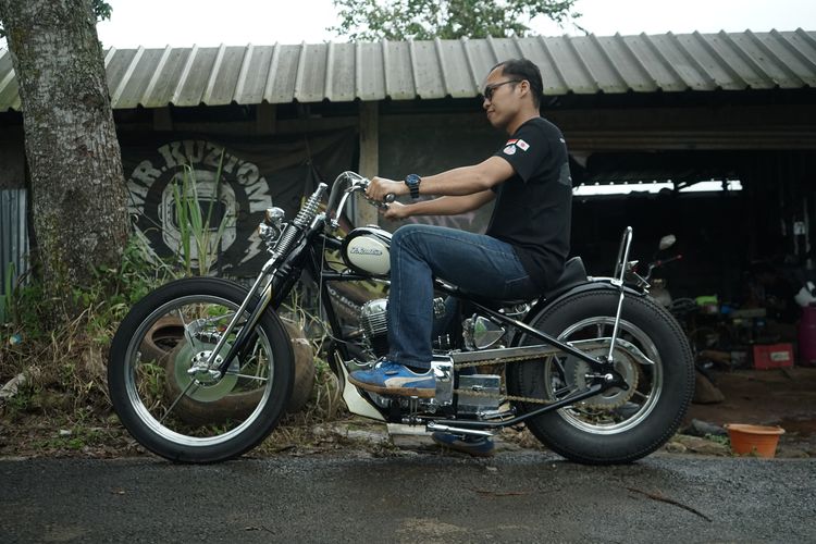Modifikasi Honda Phantom jadi Chopper buatan Mr. Kuztom Garage 