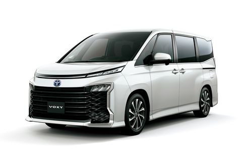 Toyota Voxy Model Baru Siap Meluncur, Ini Bedanya dengan Noah