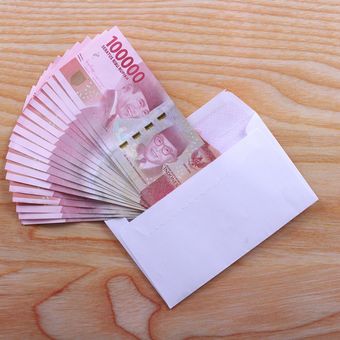 Ilustrasi bantuan sosial (bansos). PPATK mencatat lebih dari 10 juta rekening penerima bansos tidak aktif selama tiga tahun terakhir dengan full   dana Rp2,1 triliun.
Selain itu, ada 140 ribu rekening yang tidak aktif selama lebih dari 10 tahun dengan dana Rp428,6 miliar. Rekening ini tidak memiliki pembaruan information  nasabah sehingga rawan disalahgunakan.