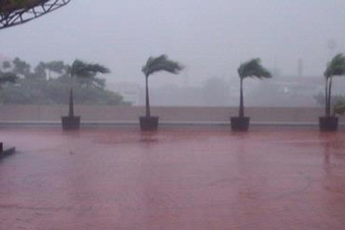 Ilustrasi Hujan disertai angin