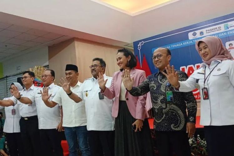 Berita Terkini Harian Job Fair 2025 Jakarta Terbaru Hari Ini - Kompas.com