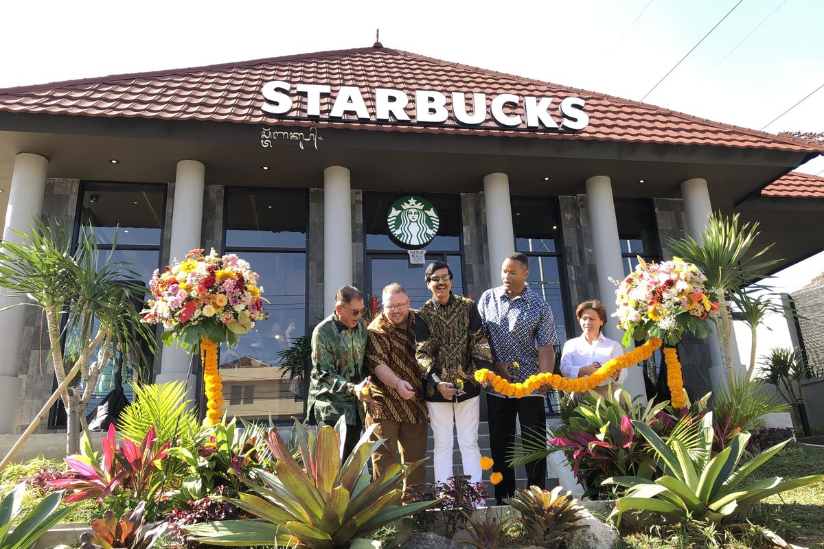 Pembukaan gerai Starbucks Mudu Taki yang ke-500 di Bali. 
