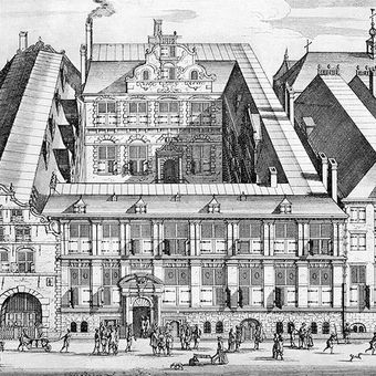 Kantor pusat VOC di Amsterdam. Dibangun pada 1606 dan dihancurkan pada 1891. Sekarang menjadi lokasi Bushuis.