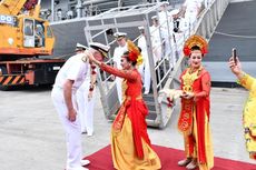 Kapal Perang AS, USS Blue Ridge Berlabuh di Jakarta, Ada Apa?