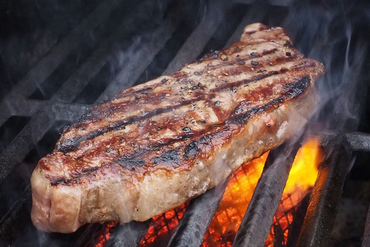 ILUSTRASI - Steak barbeque