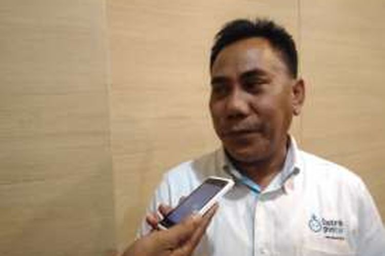 Manager Niaga PT PLN Wilayah Maluku-Maluku Utara, Helmi Bantam, Jumat (3/6/2016)