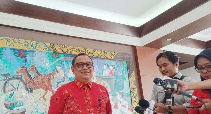 Luhut Sebut Menteri Ditawari Mundur tapi Tak Kunjung Dilakukan, Istana: Enggak Spesifik Menteri Tertentu