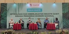 Riau Jadi Daerah Penghasil Sawit Terbesar, Gubri Minta BPDPKS Lebih Transparan soal Pengelolaan Dana Sawit