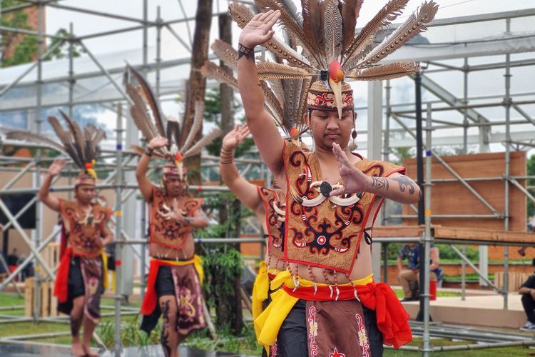 Festival Bubukung, tradisi yang diadakan saat acara kematian di Kabupaten Lamandau, Kalimantan Tengah turut memeriahkan acara peluncutan KEN dan SPORTIVE 2023.