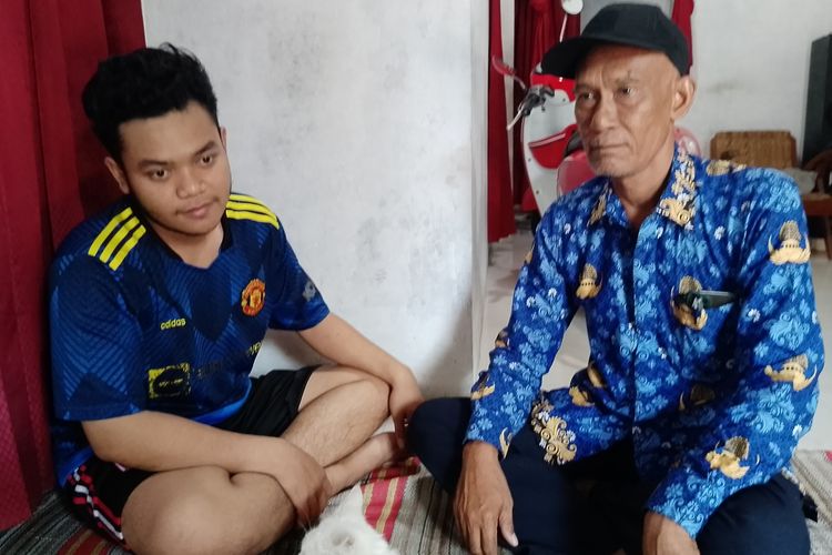 Sahrul, salah satu keluarga korban orderan fiktif, warga desa Karangayu Cepiring Kendal Jawa Tengah.KOMPAS.COM/SLAMET PRIYATIN