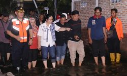 Walkot Agustina Tinjau Langsung Titik Banjir Semarang, Pastikan Penanganan Cepat dan Efektif
