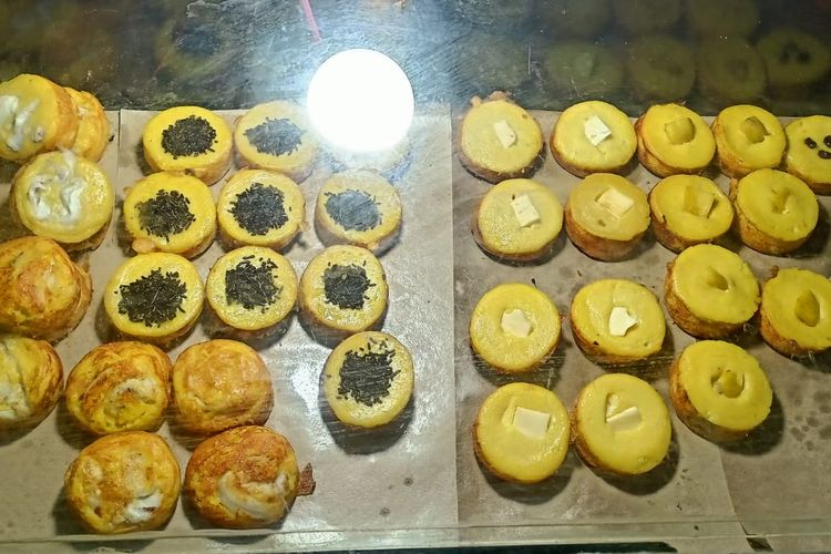 Kue Lumpur buatan Bu Martini