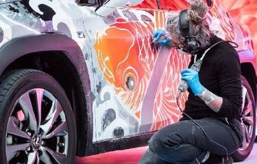 Tato mobil Lexus.
