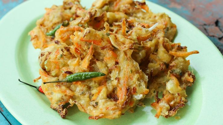 Bakwan: Kreasi Gorengan Gurih yang Menggugah Selera