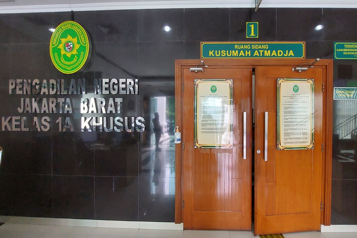 Sidang perkara penipuan dan penggelapan Koperasi Simpan Pinjam (KSP) Indosurya ke-13 digelar di Pengadilan Negeri Jakarta Barat, Selasa (8/11/2022). 