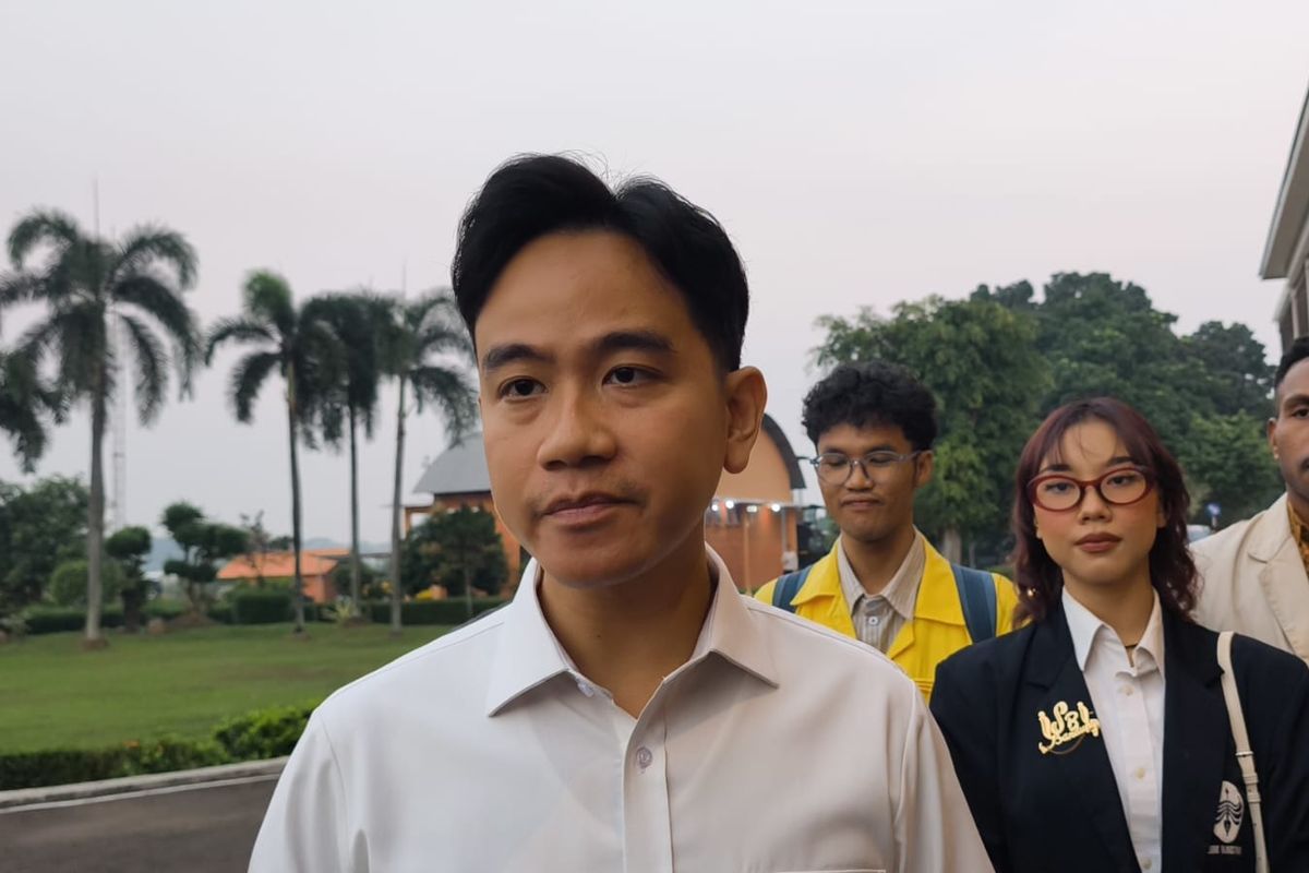 WAPRES GIBRAN KUNJUNGI LOKASI BENCANA DI NTT, AJAK MAHASISWA UI TERJUN BERIKAN PELAYANAN TRAUMA HEALING