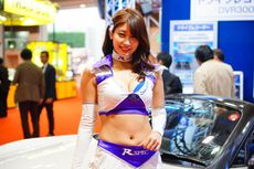 Gadis-gadis Cantik Pengawal Tokyo Motor Show 2017