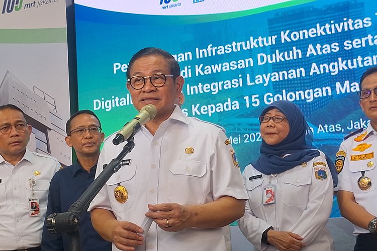 Pramono Sebut Masih Banyak Halte Transjakarta Tak Ramah Disabilitas