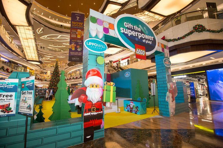 The LEGO Santa's Superpower Christmas Cove di Lippo Mal Kemang