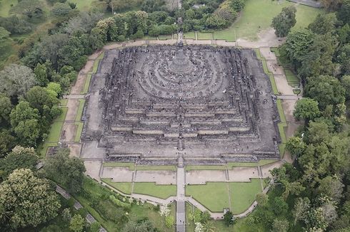 Tujuh Keajaiban Dunia, Ke Mana Borobudur?