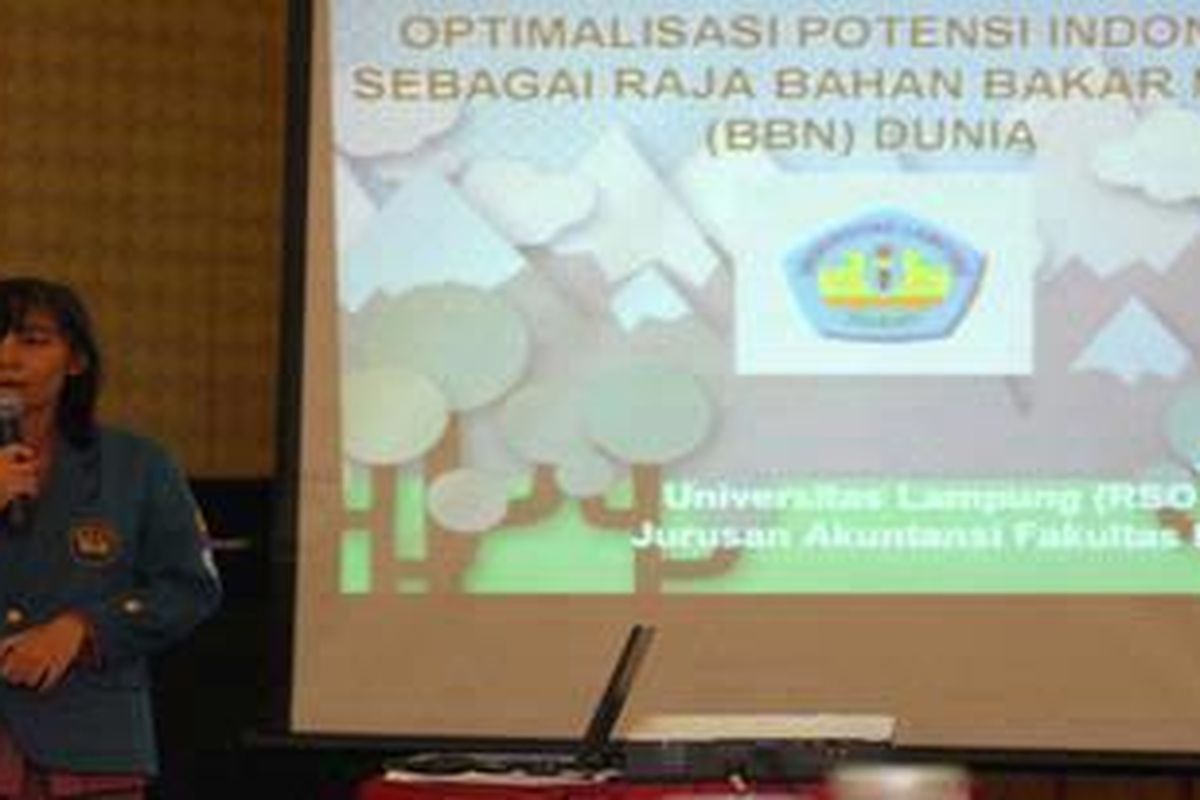 ILUSTRASI: Karya tulis ilmiah tersebut bukan hasil penelitian atau skripsi sehingga belum pernah dipublikasikan dan diperlombakan.(LKT Beswan Djarum 2009).  