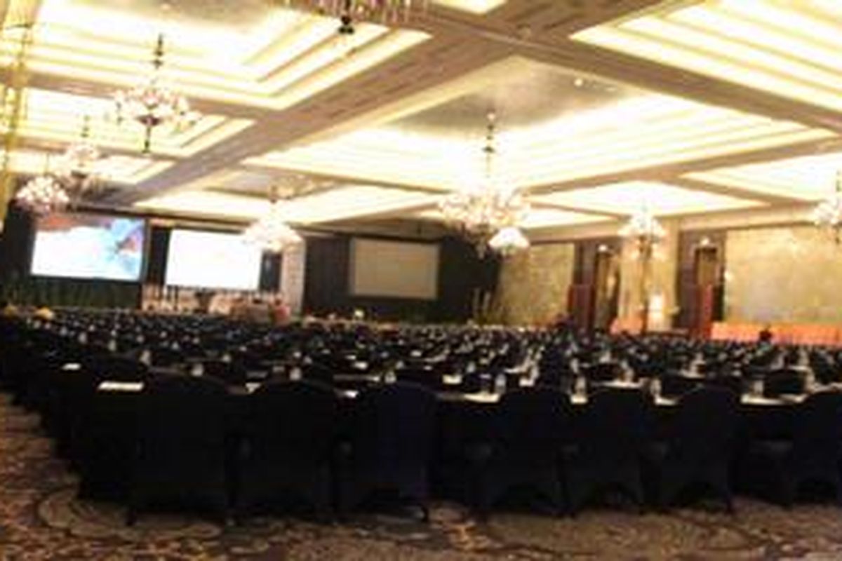 Grand Ballroom Hotel Indonesia Kempinski tempat Munas ke-13 REI berlangsung