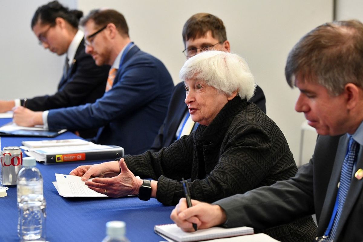 Menteri Keuangan AS Janet Yellen (kedua dari kanan). 