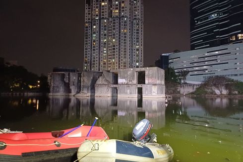 Kolam Bekas Galian Proyek di Kuningan Jaksel Masih Makan Korban meskipun Sudah Dipagari