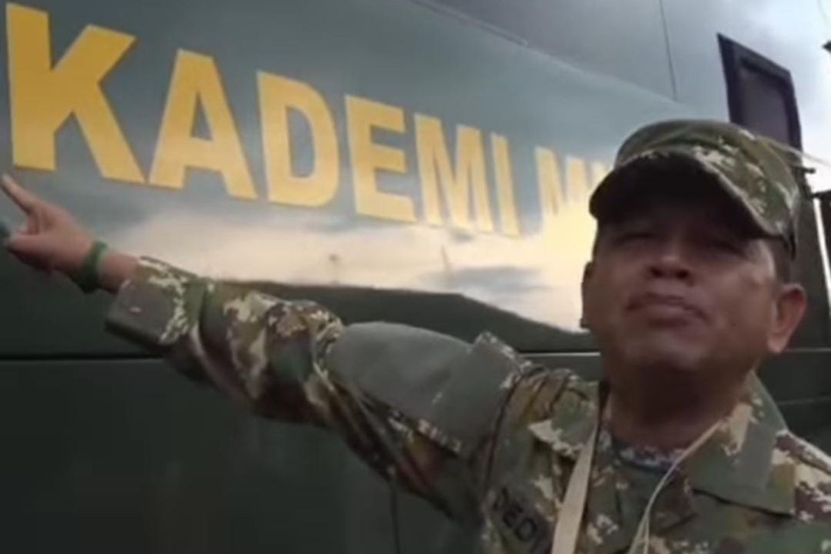 Gubernur Jabar Dedi Mulyadi di acara retreat. 